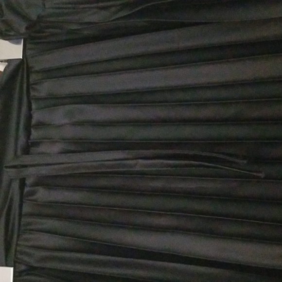 Long black silk skirt - Picture 5 of 5